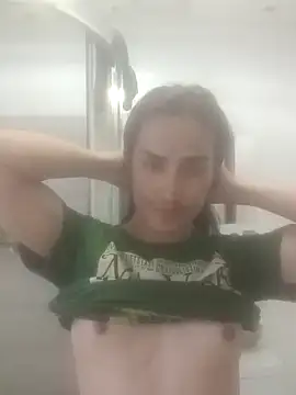 HornyKerujieTrans online show from April 27, 4:09 am