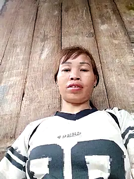 Ely-cute2k online show from April 23, 7:38 am