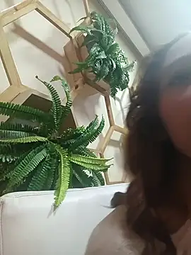 ValerieWoodsl online show from June 21, 2:15 am