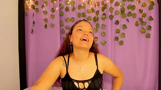 Melody23  online show from March 25, 7:06 pm