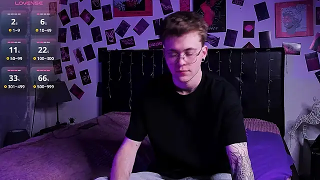 Thomas Norton online show from June 20, 10:24 pm