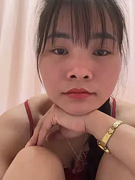 Naked-xx online show from May 2, 6:17 am