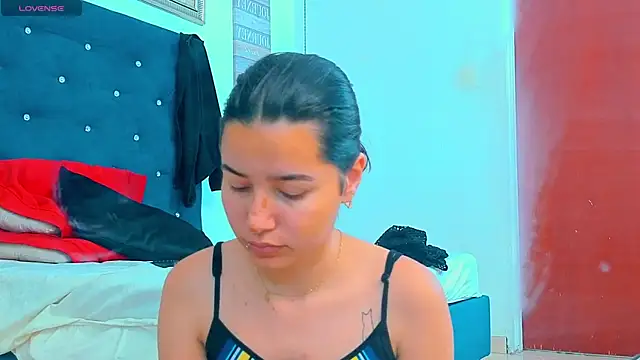 Morgansmithx online show from May 1, 3:43 am