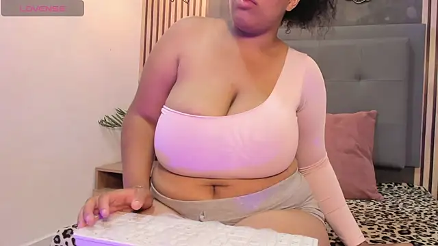 Salome Divine online show from March 30, 12:38 pm