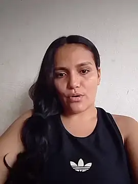 scarletmouse online show from March 31, 9:04 pm