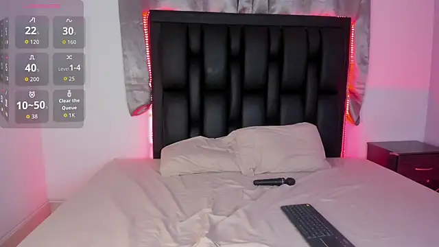 CarolB  online show from March 31, 1:11 pm