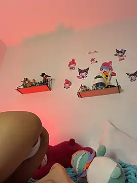 Emycarver09  online show from May 1, 12:19 pm
