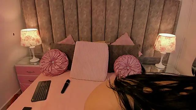 CelesteFoxx  online show from July 8, 2:19 pm