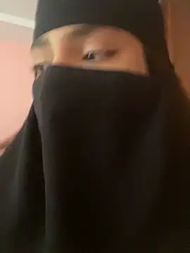 SexyaDivaa online show from April 15, 10:27 am