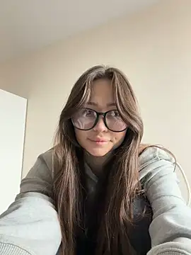 NIKAGPT online show from April 4, 10:47 am