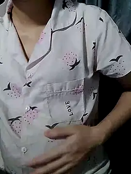 -Trang- online show from May 9, 1:51 am