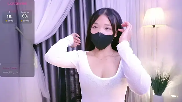 Lu Ly22 online show from June 19, 1:47 pm
