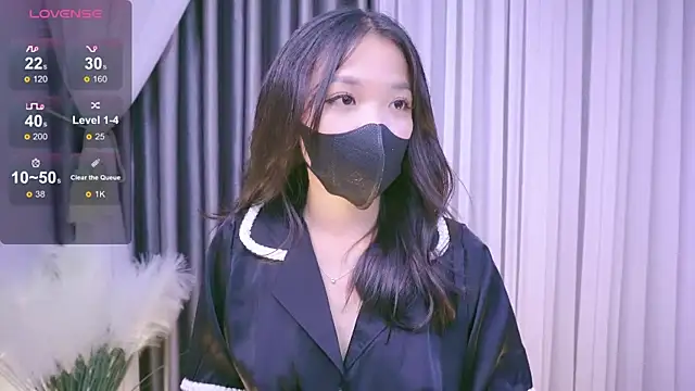 Lu Ly22 online show from July 14, 2:55 pm