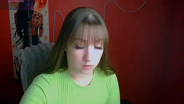 Tiffani Angel online show from May 3, 5:33 am