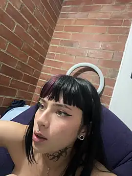 Babeel  online show from May 18, 2:21 am