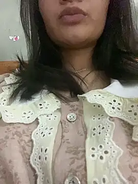 Elisa-a online show from May 2, 10:07 am