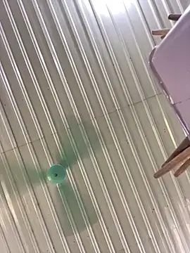 Elisa-a online show from May 13, 9:37 am