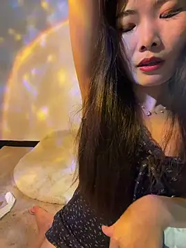 Xiaoyunduo1 online show from April 27, 8:33 am