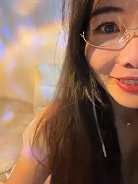 Xiaoyunduo1 online show from May 5, 6:49 am