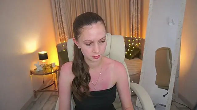 BabyLumi online show from June 12, 7:55 pm