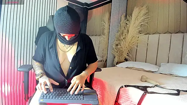 CasperMilers online show from April 29, 12:30 pm