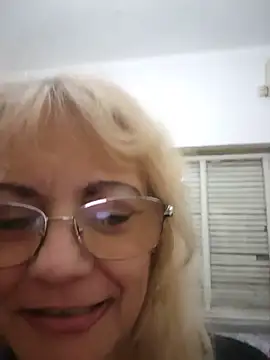 MatureElegantWidow online show from May 16, 1:52 am