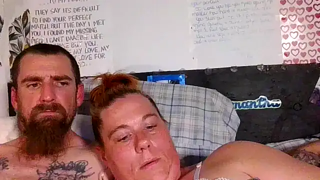 JSfreakycouple online show from April 3, 8:07 pm