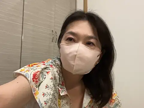 lemonade madame online show from July 12, 2:07 pm