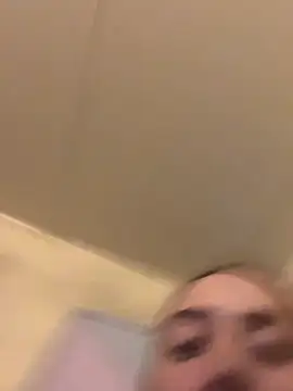 lilocababy online show from April 15, 9:15 pm