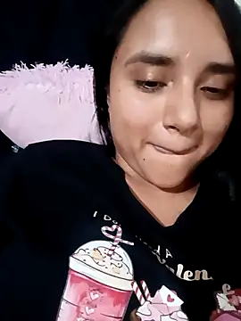 Valentina Narvaez online show from May 12, 7:42 pm