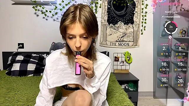 LunaBless online show from April 11, 11:08 pm