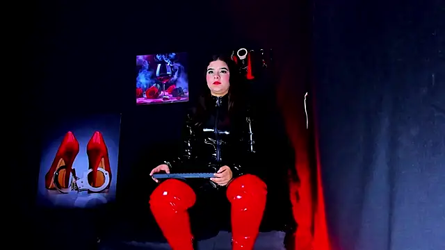 JessicaStonne online show from April 28, 8:13 pm