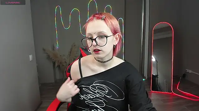 Rhonda Martins online show from April 11, 8:07 am