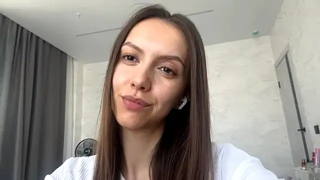 BrandyNorthcott online show from May 15, 4:49 am