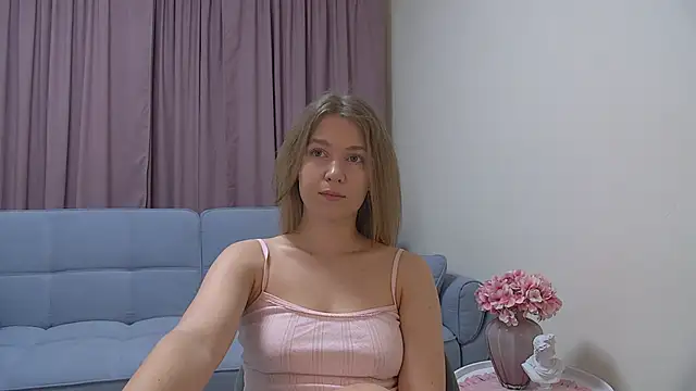 CasandraMarc online show from May 6, 5:33 am