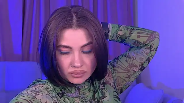AdrianaToress online show from May 27, 2:08 am