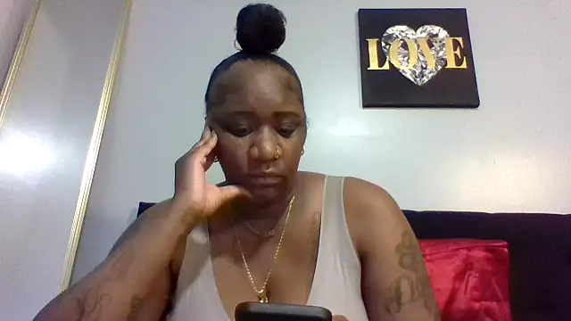 amberchill26 online show from April 27, 3:09 pm