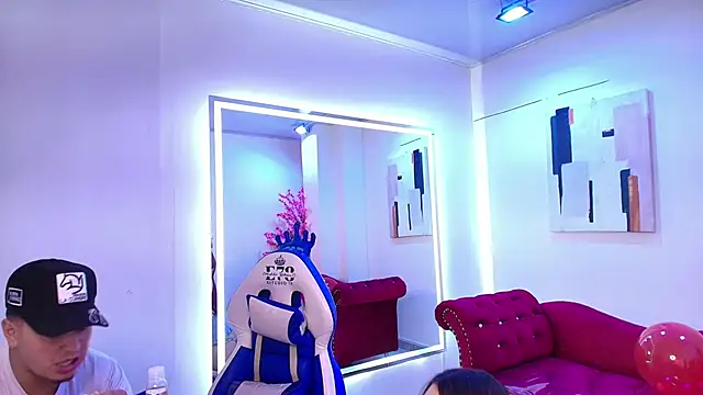 Tata and damian online show from April 11, 3:45 am