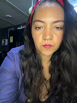 RoxanaEvanss online show from May 27, 5:32 pm