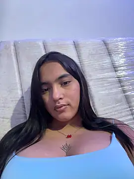 alanna22 online show from April 16, 3:12 pm