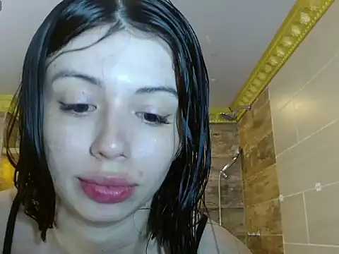 Sophie Copers online show from April 18, 7:40 pm