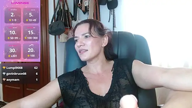 valery fitt online show from April 30, 8:47 pm