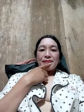 vanlucky2 online show from May 18, 4:07 am