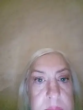 Julia20X online show from June 20, 4:54 pm