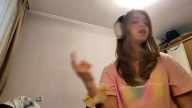 HebrewRiding online show from April 11, 9:13 am