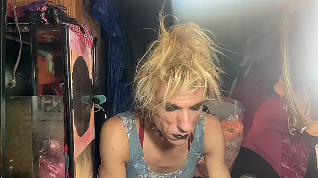 TgirlBrat online show from August 5, 9:26 am