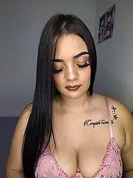Luna scarllet8 online show from May 19, 1:12 am