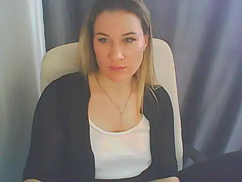 Helly nanci online show from April 10, 11:16 am