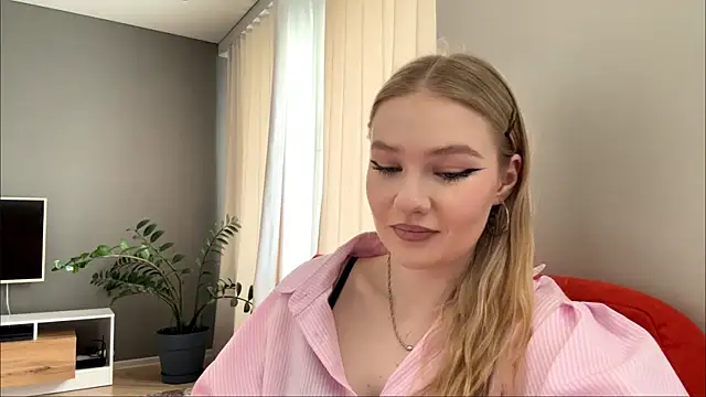 PlasaRima online show from May 28, 1:36 am