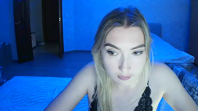 Mira royy online show from June 17, 4:30 pm